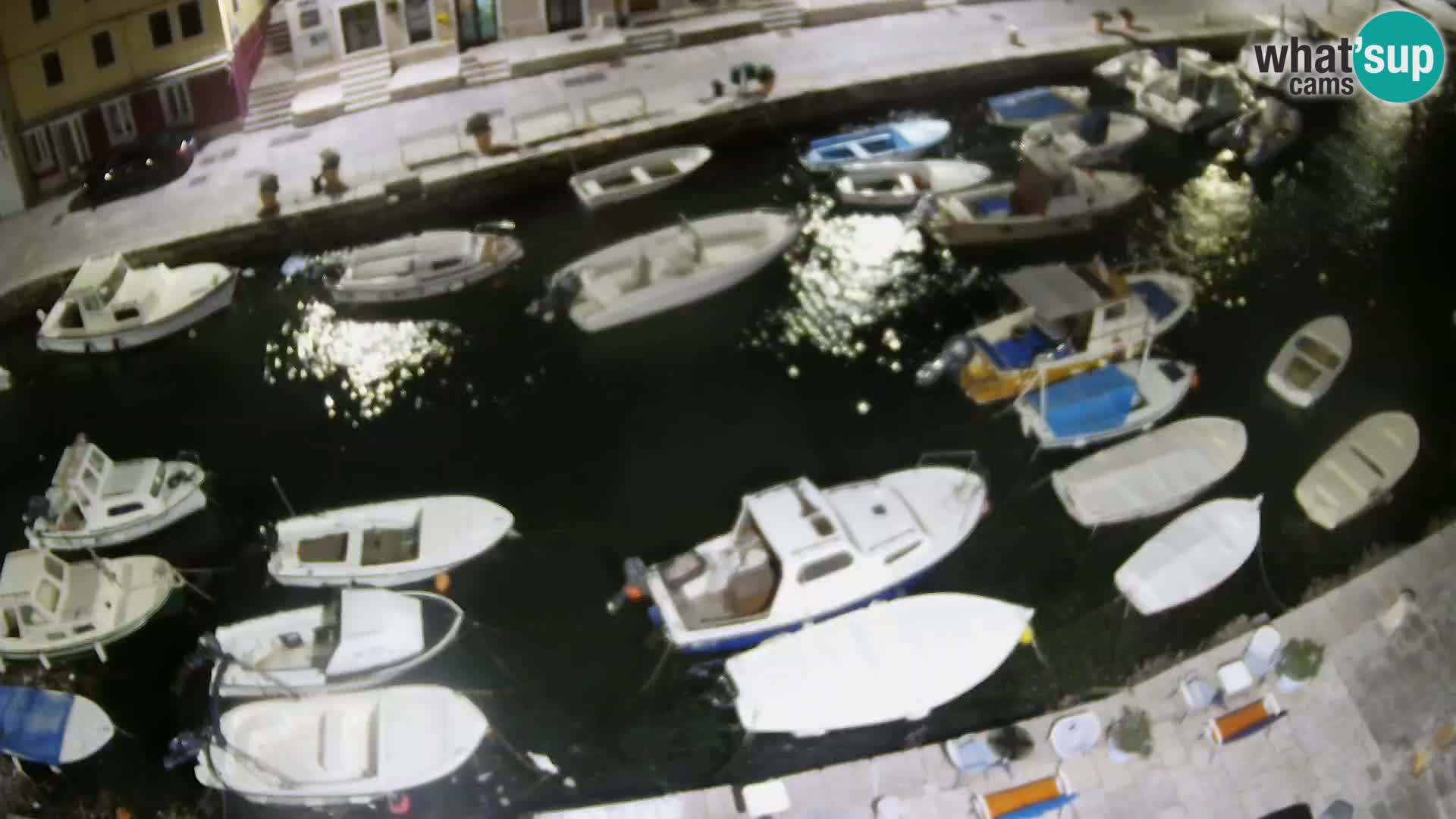 Veli Lošinj web kamera – trgič