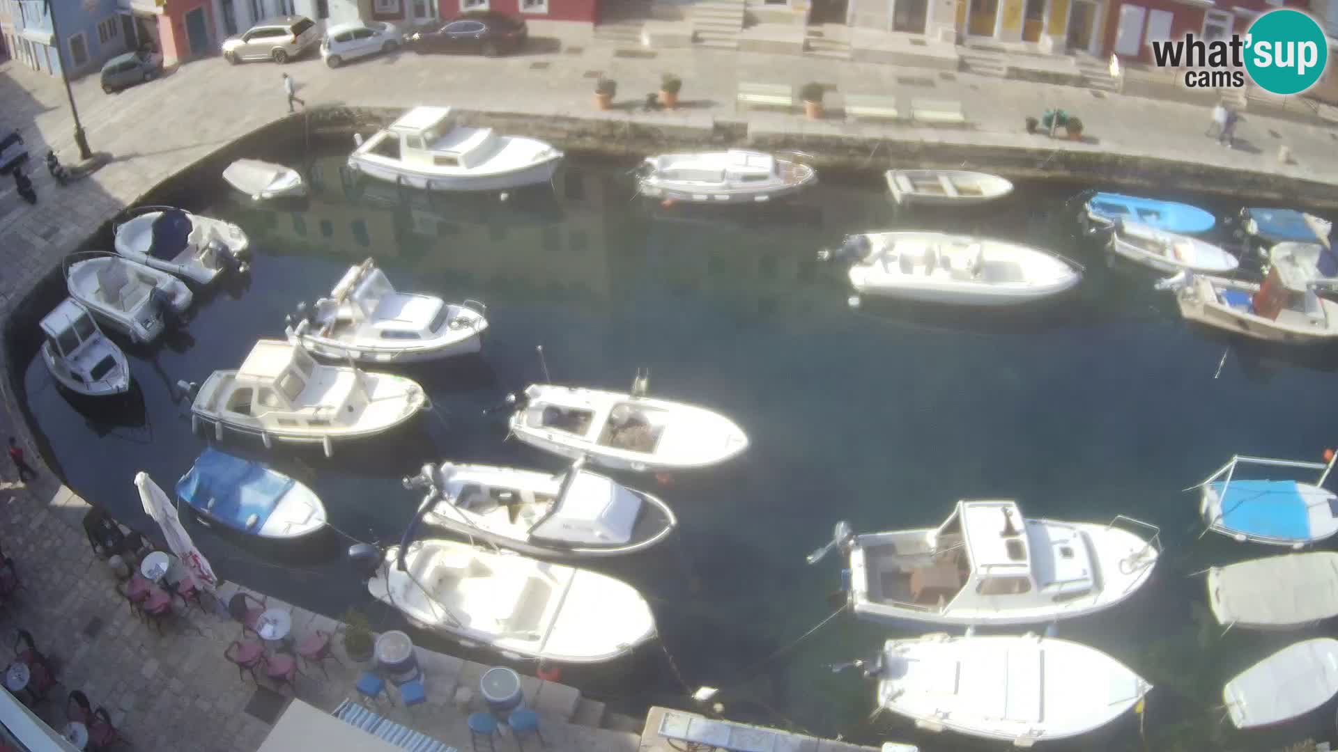 Veli Lošinj spletna kamera – trg