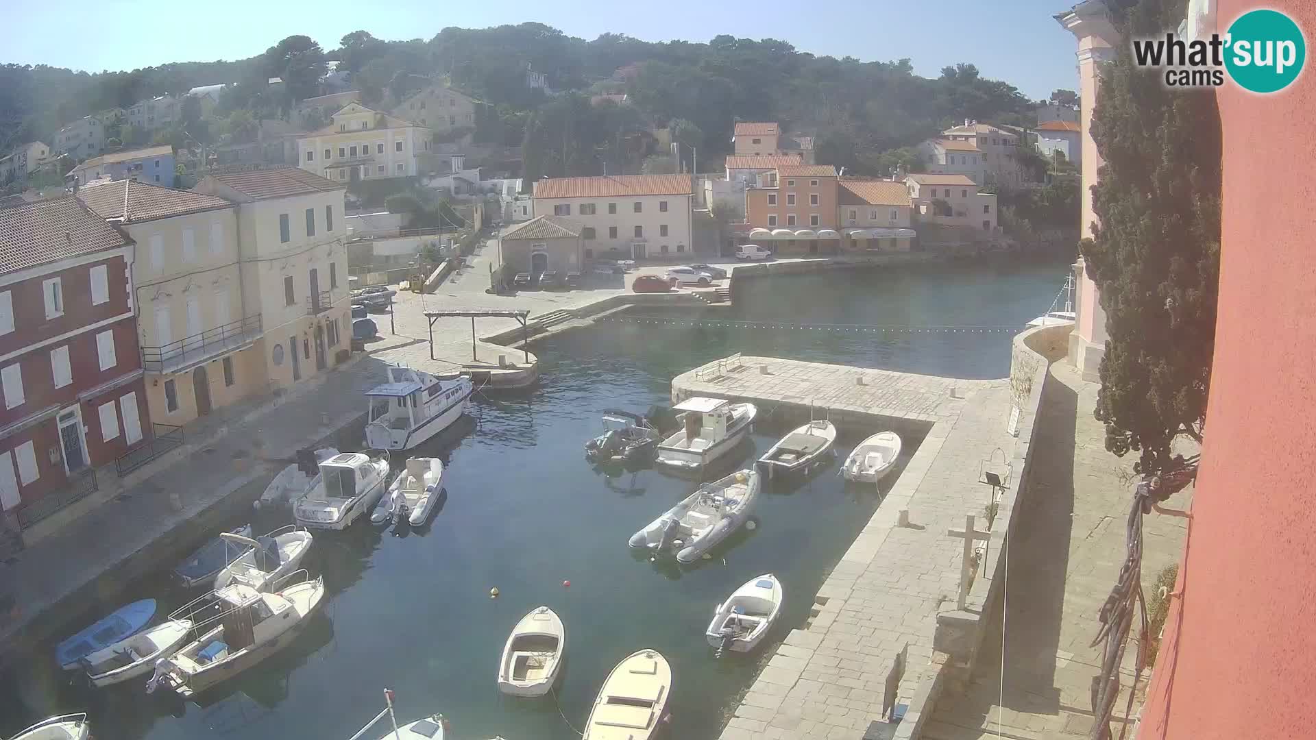 Veli Lošinj web kamera – trgič