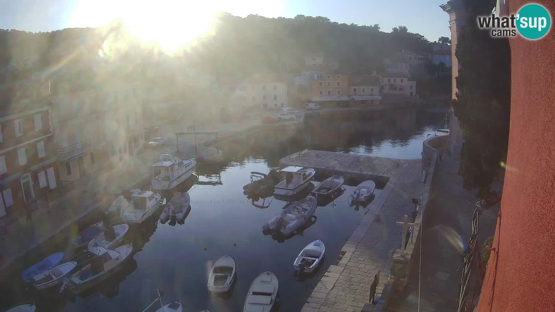 Veli Lošinj web kamera – trgič