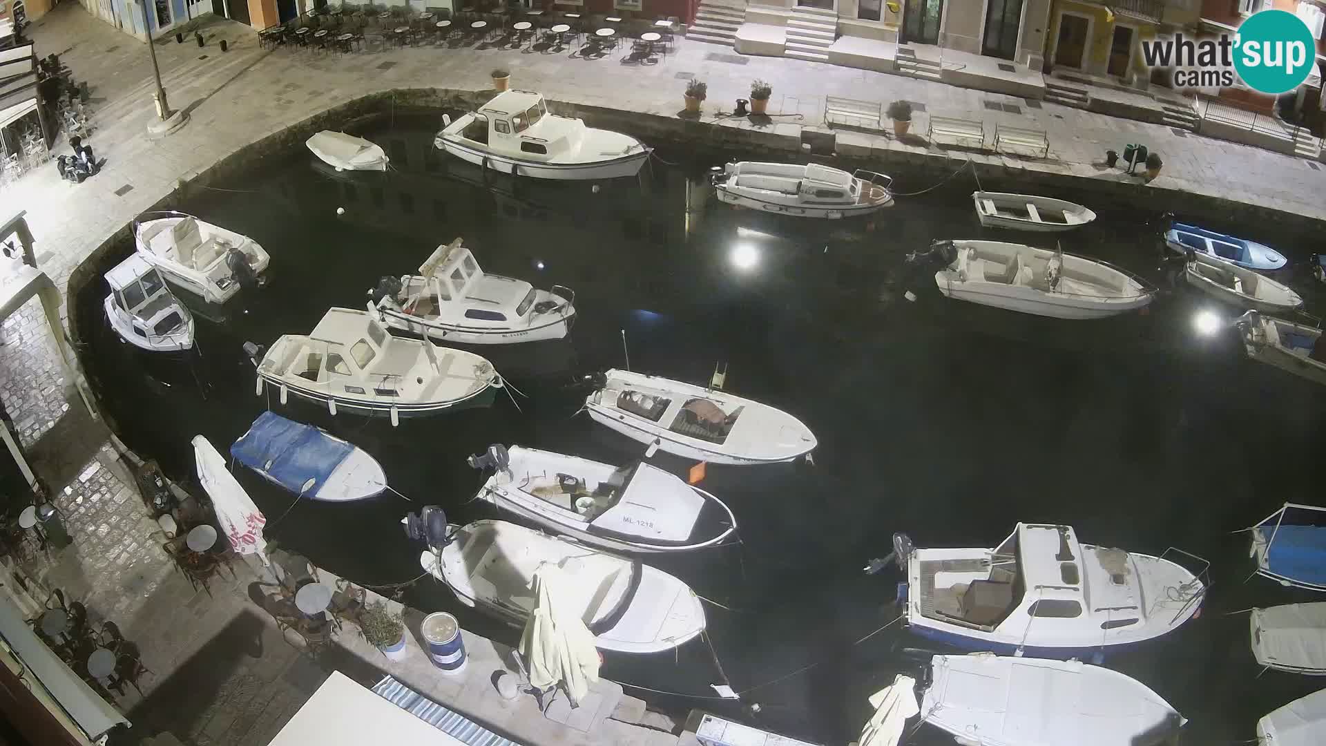 Veli Lošinj web kamera – trgič