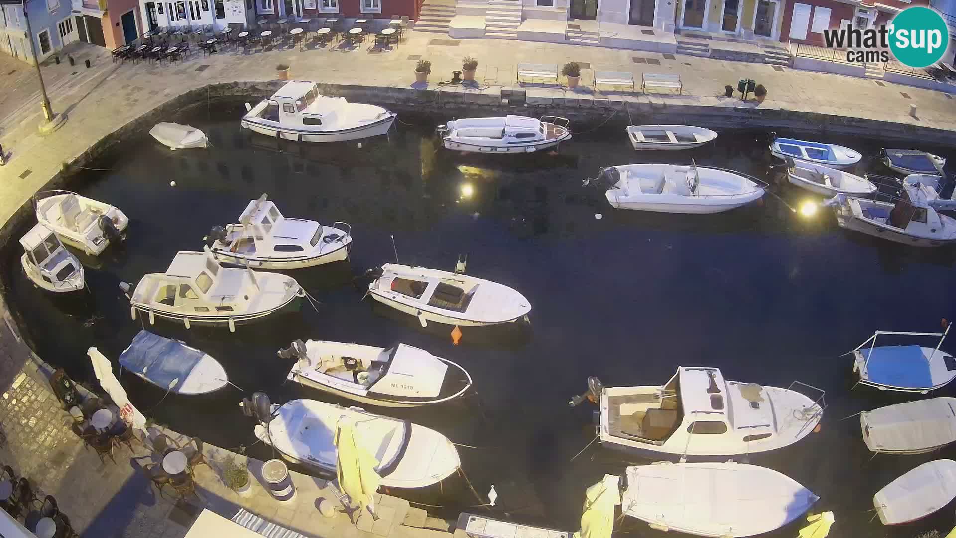 Veli Lošinj web kamera – trgič