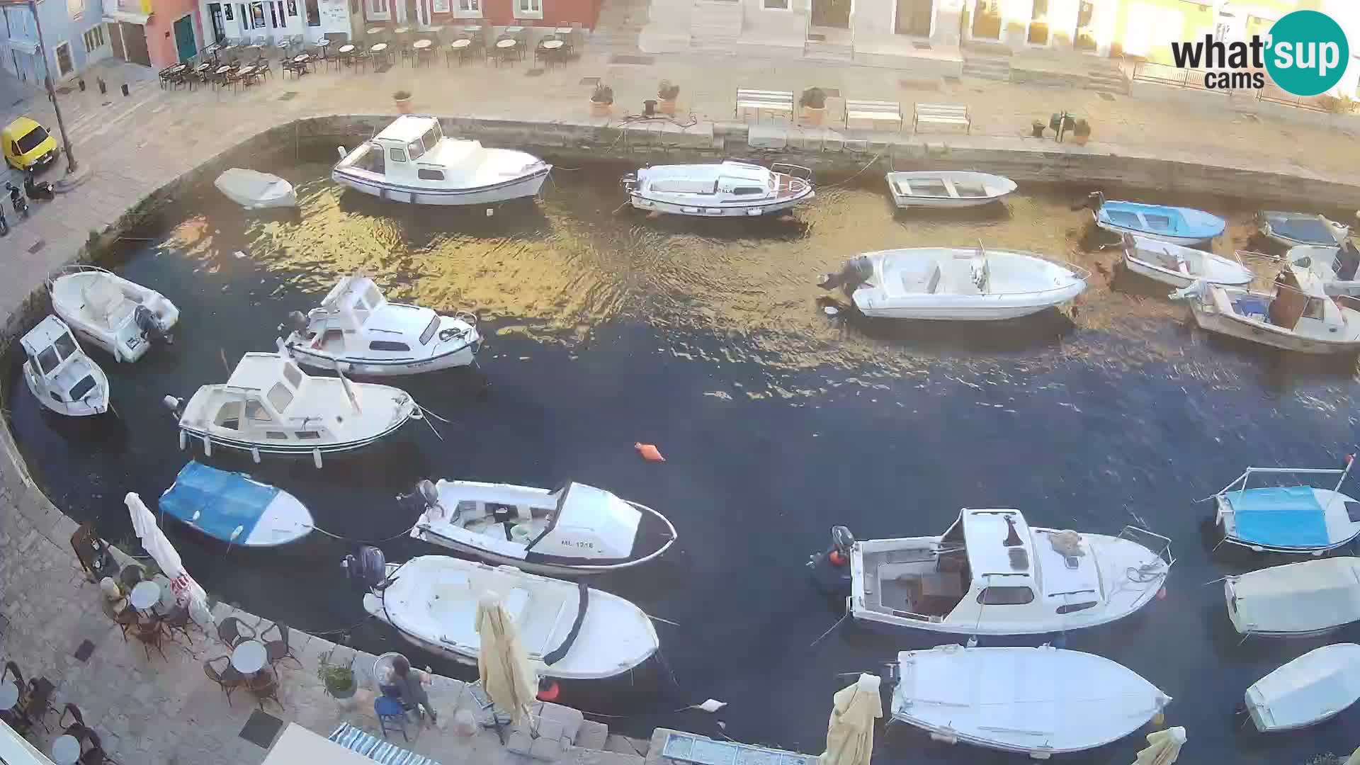 Veli Lošinj web kamera – trgič