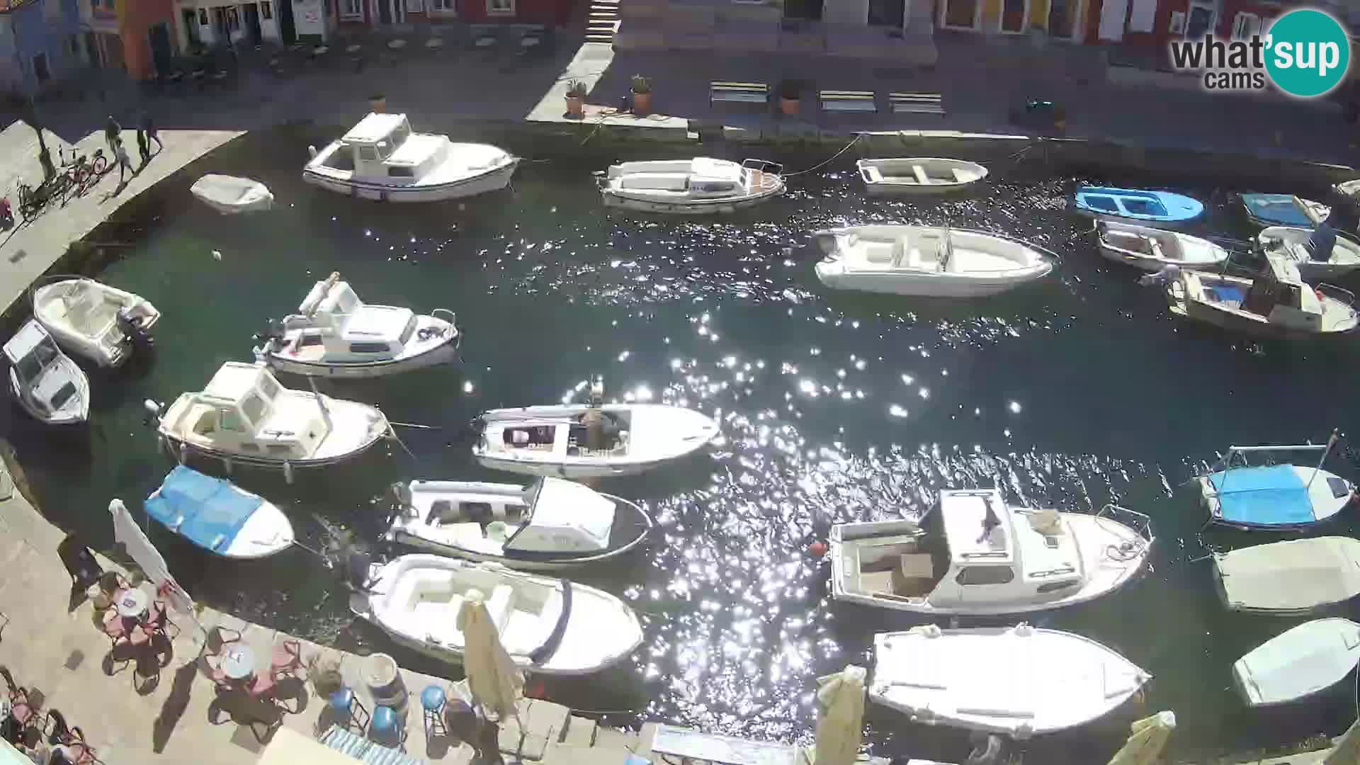 Veli Lošinj spletna kamera – trg