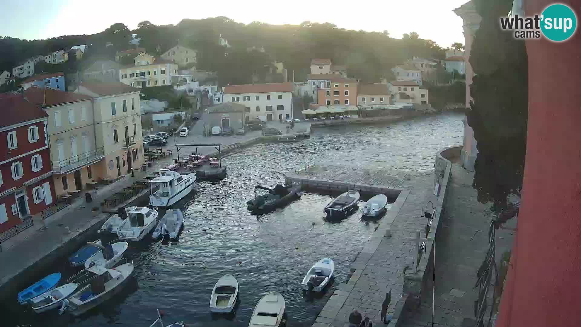 Veli Lošinj web kamera – trgič