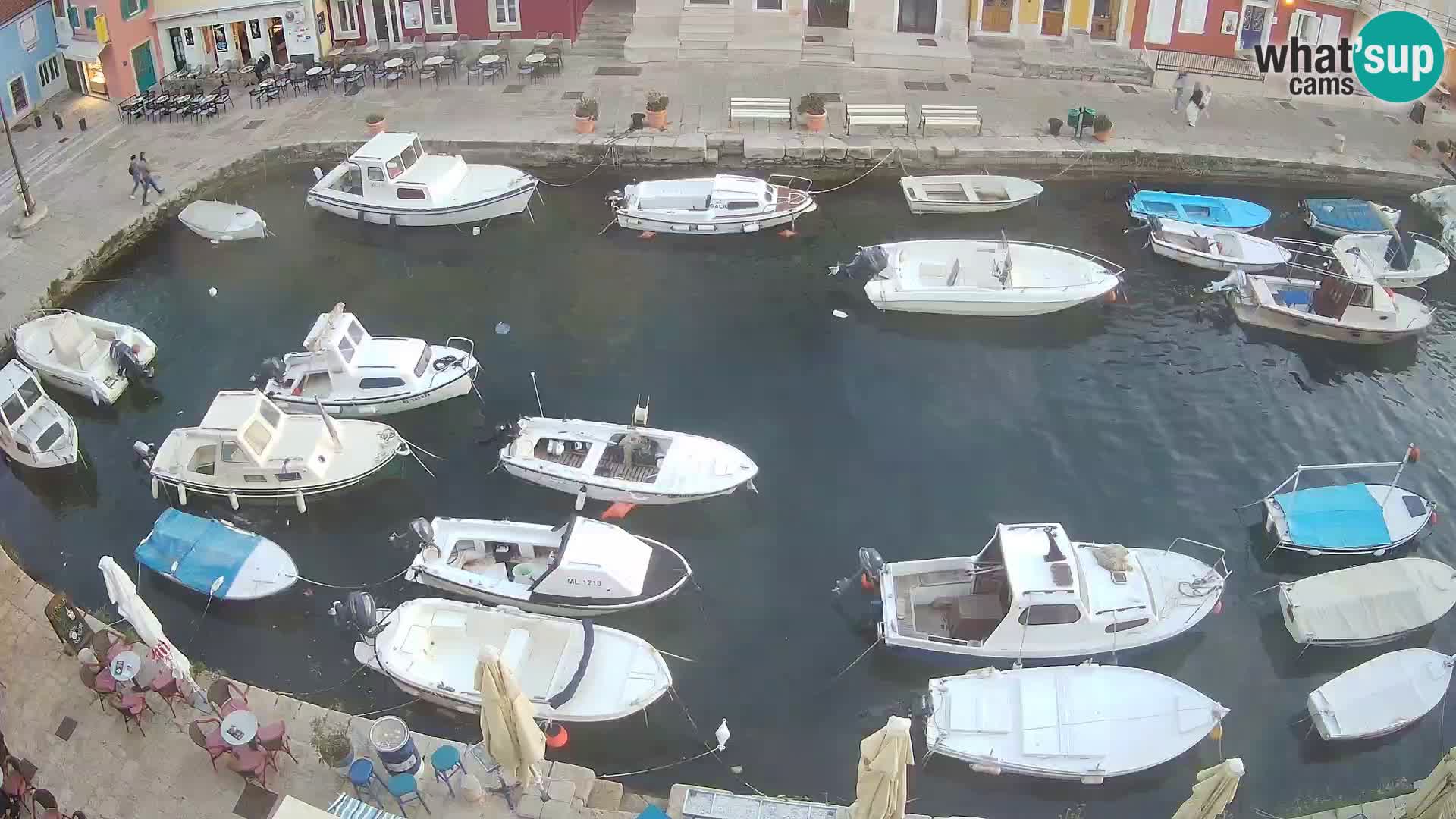 Veli Lošinj spletna kamera – trg