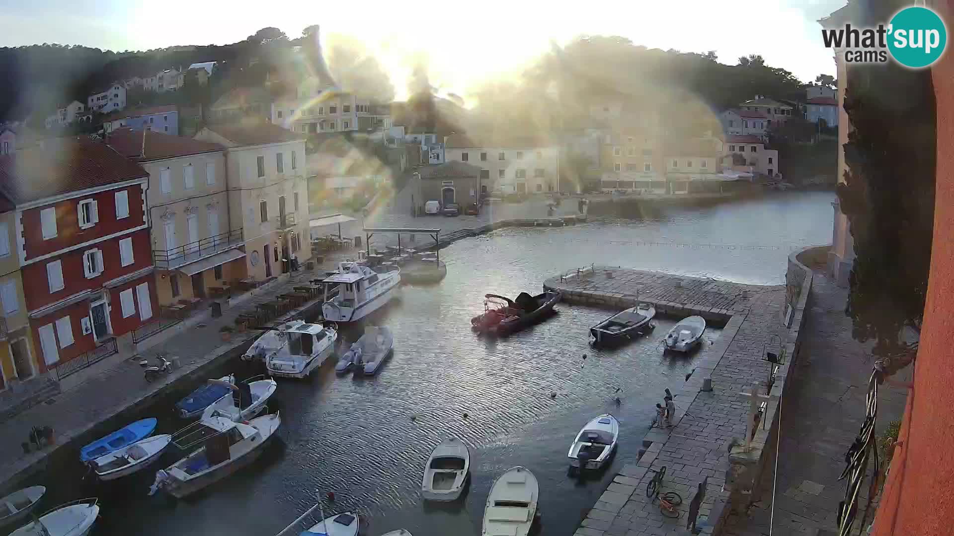 Veli Lošinj web kamera – trgič