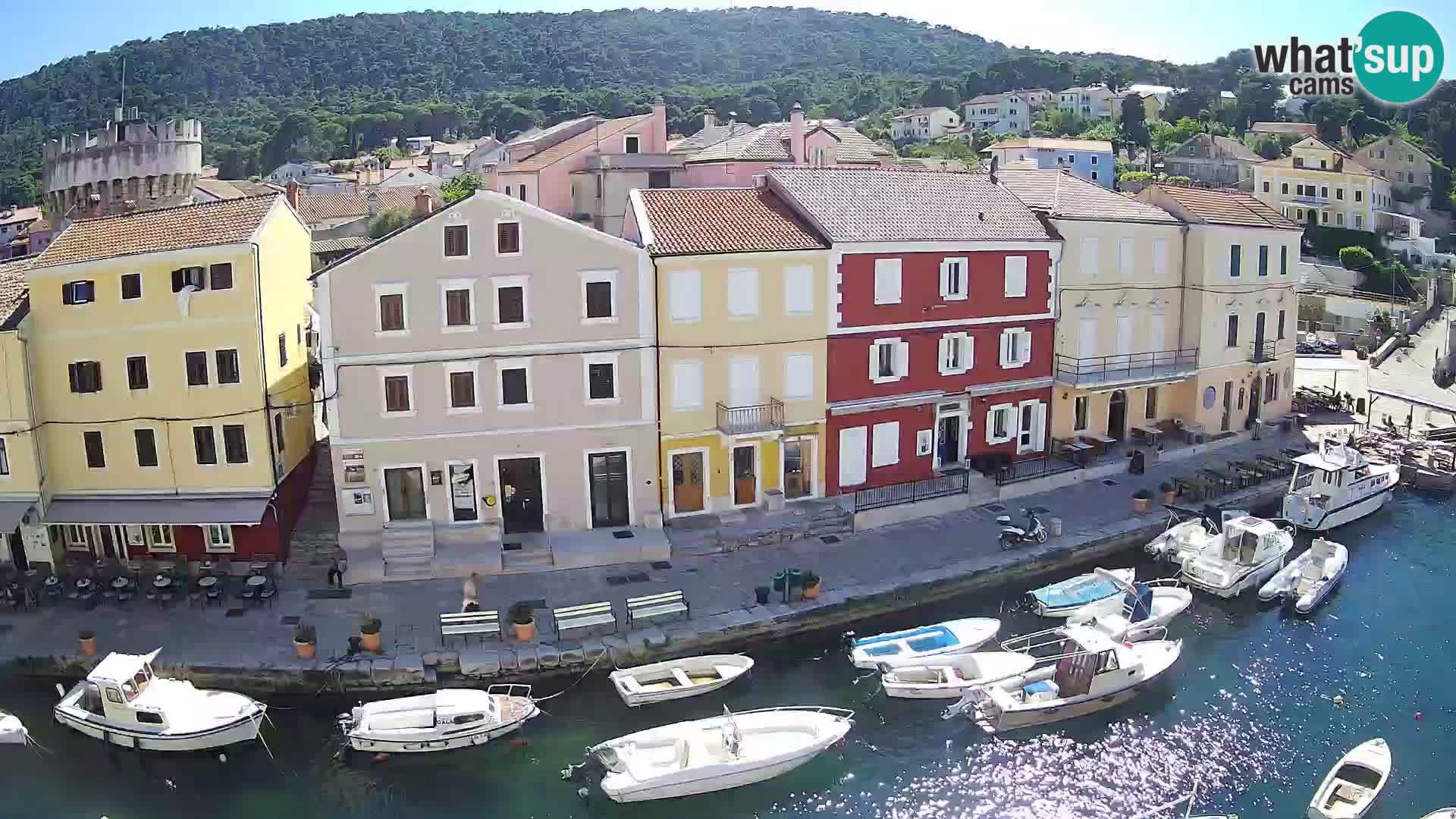 Veli Lošinj web kamera – trgič