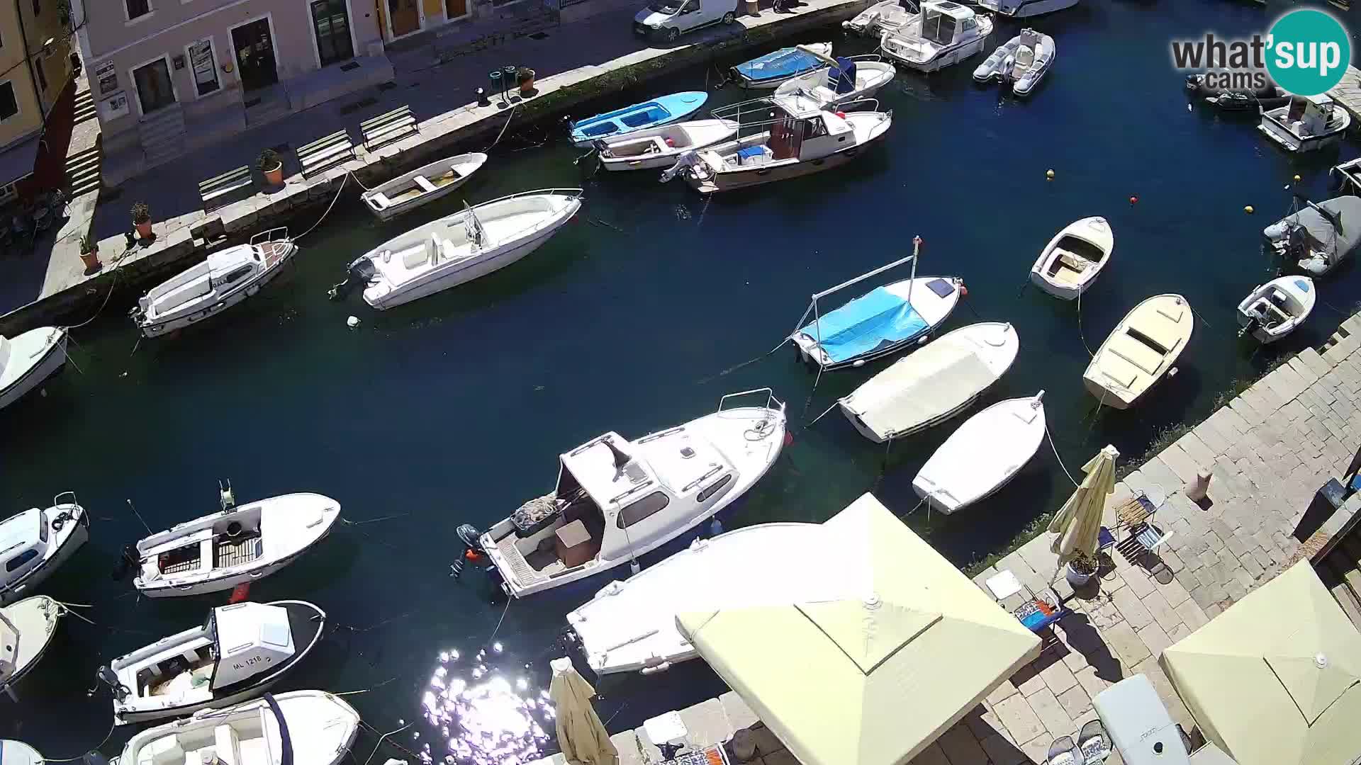 Veli Lošinj spletna kamera – trg