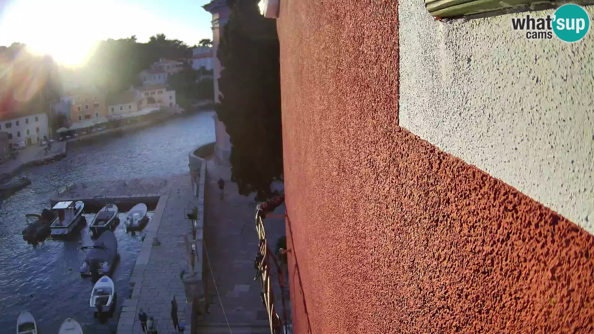 Veli Lošinj camera en vivo – plaza