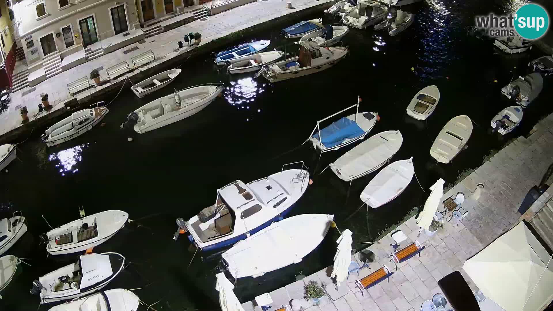 Veli Lošinj spletna kamera – trg