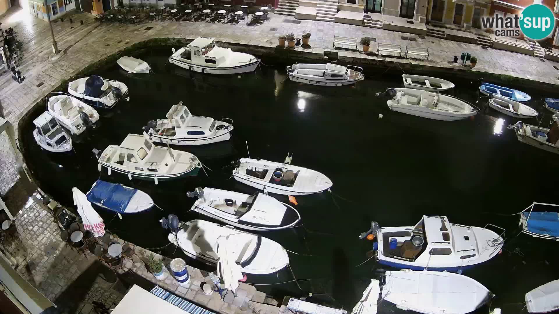 Veli Lošinj web kamera – trgič