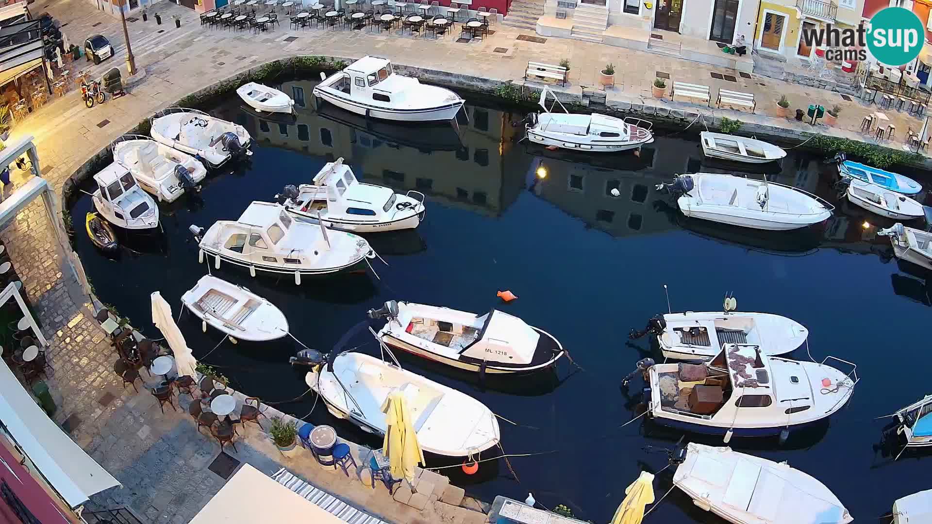 Veli Lošinj camera en vivo – plaza