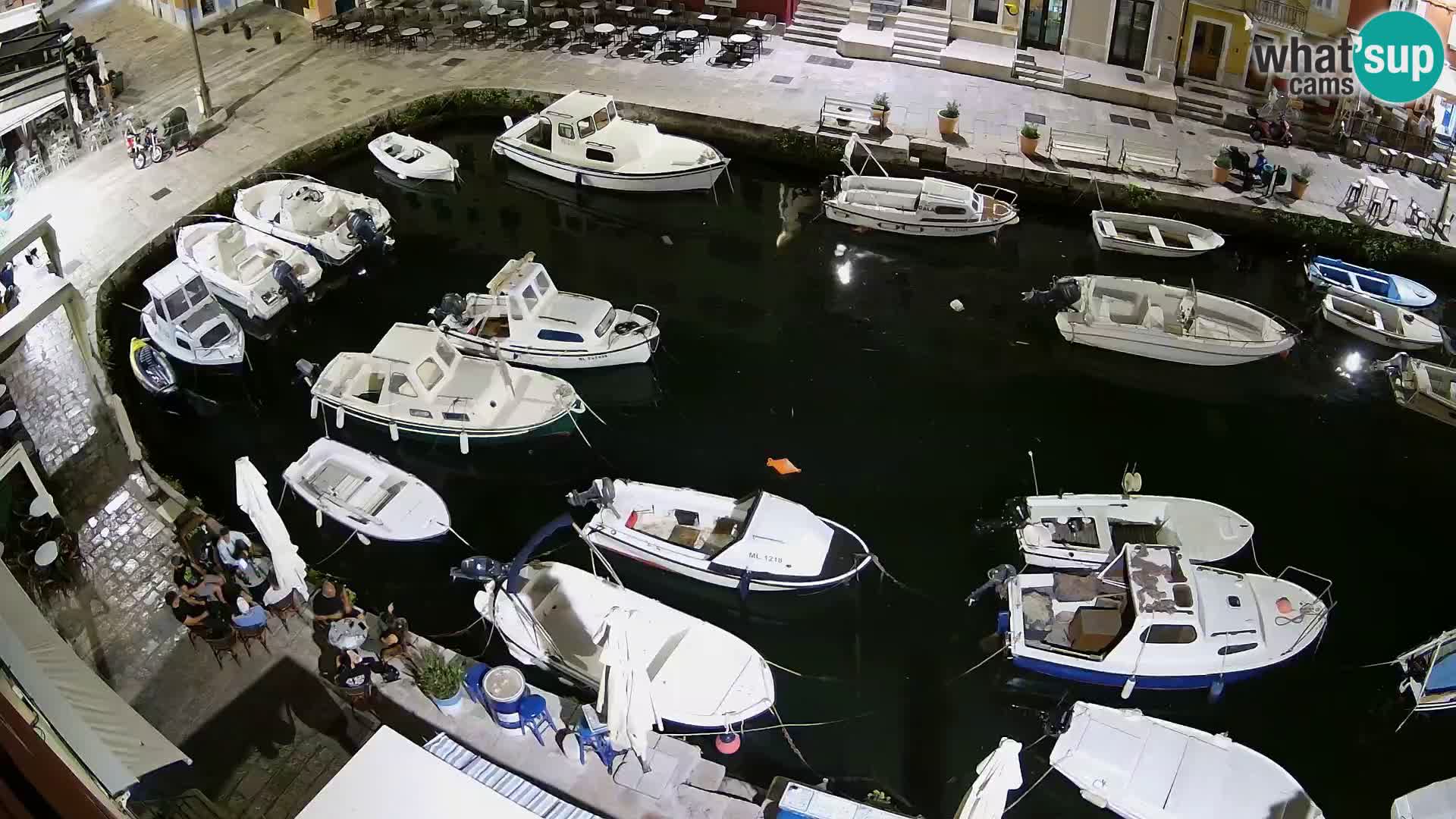 Veli Lošinj web kamera – trgič
