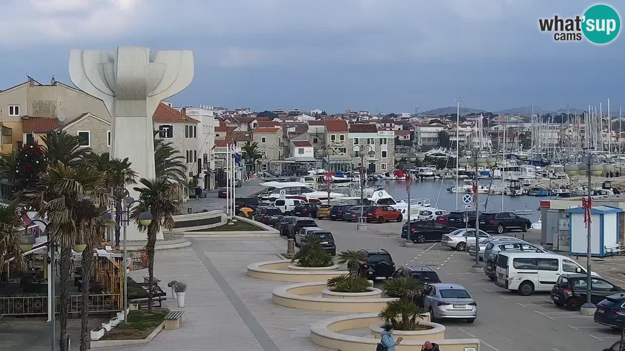 Webcam Šibenik - Poljana square - WhatsUpCams - LIVE streaming