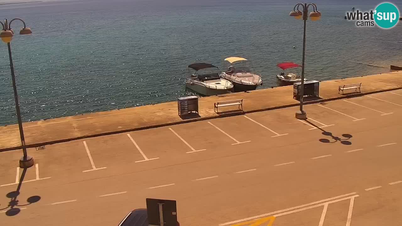 Vodice spletna kamera – marina in riva
