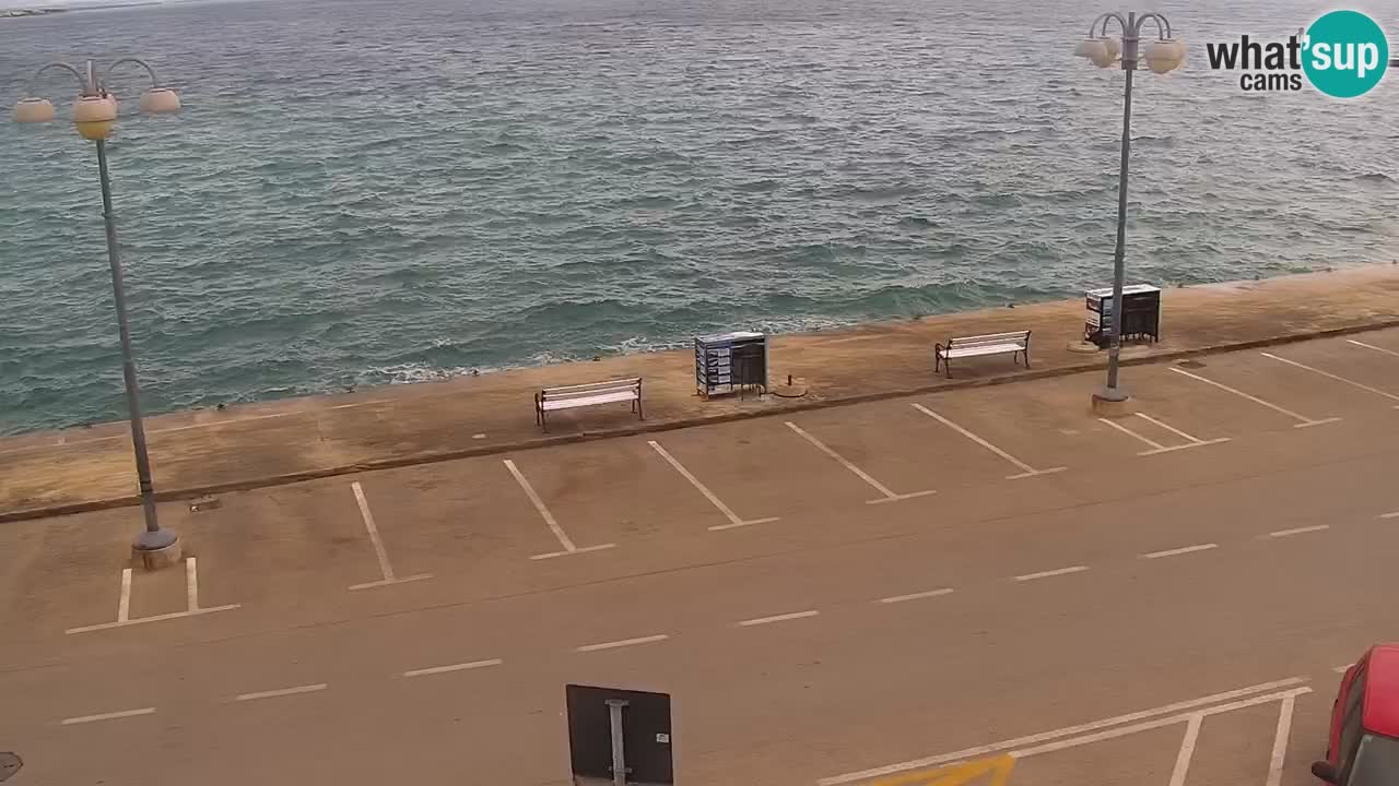 Vodice spletna kamera – marina in riva