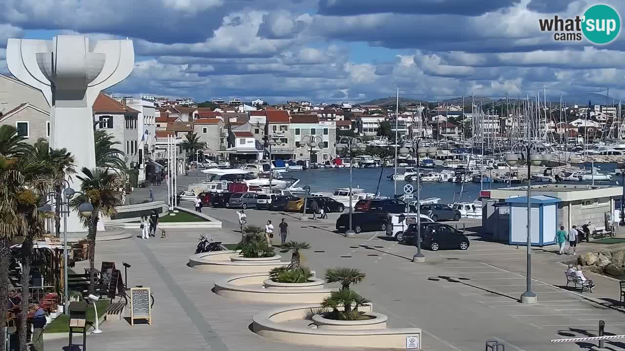 Vodice spletna kamera – marina in riva