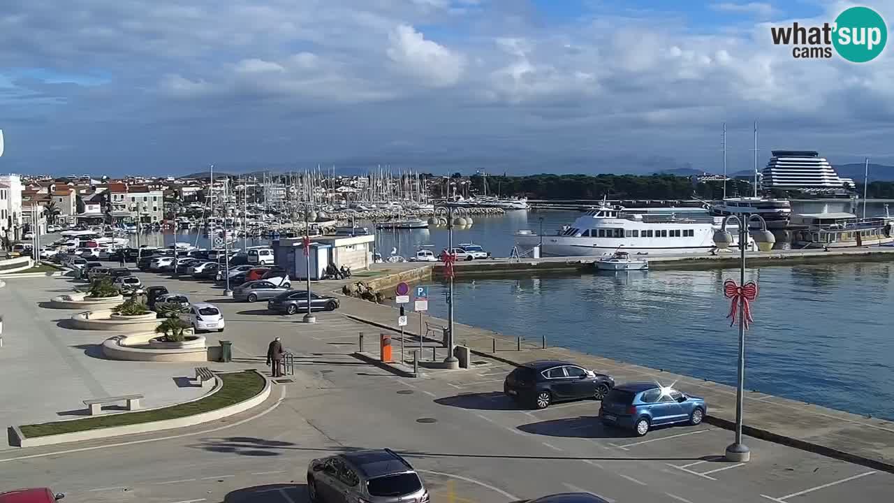 Vodice – plaža „Hangar“