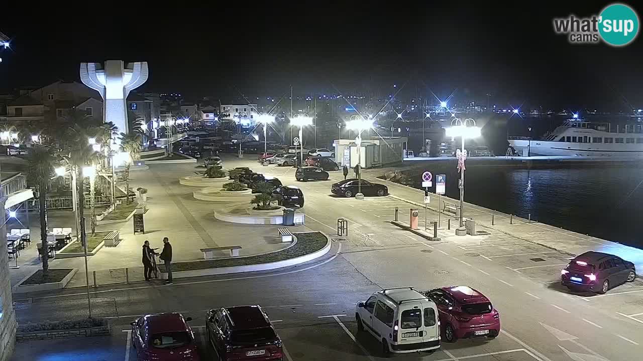 Vodice spletna kamera – marina in riva