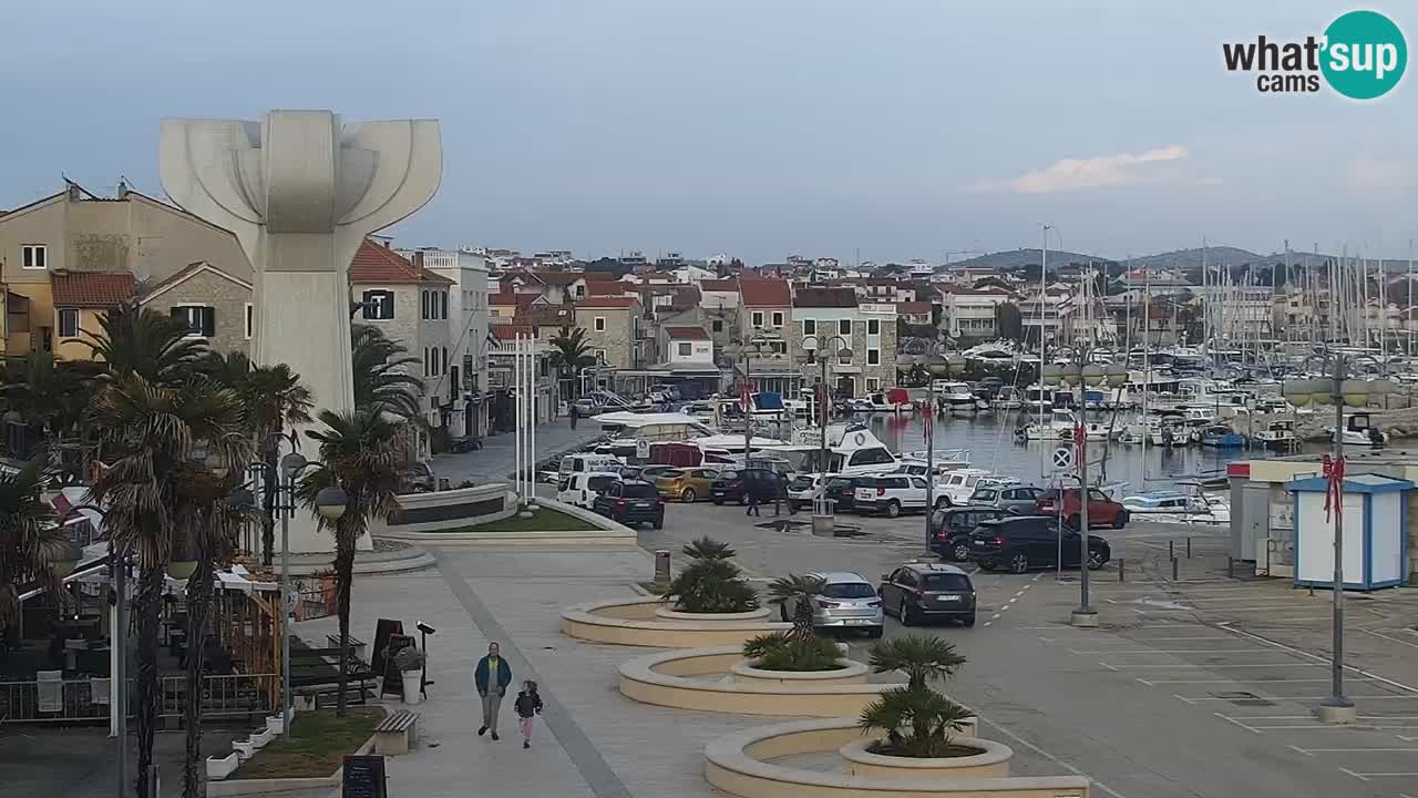 Vodice – plaža „Hangar“