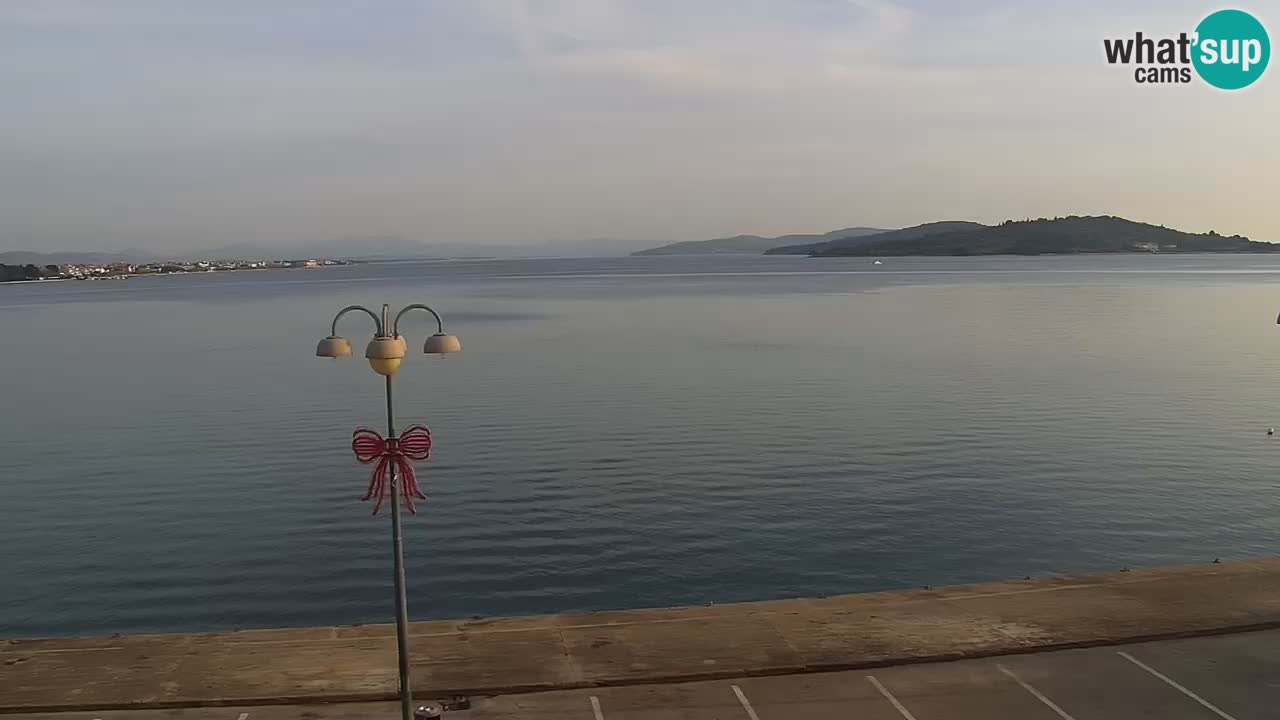 Vodice spletna kamera – marina in riva