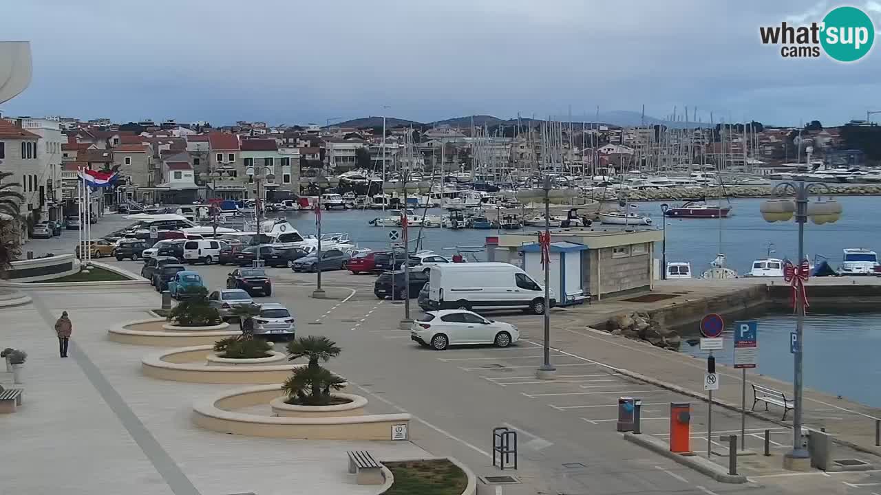 Vodice – plaža „Hangar“