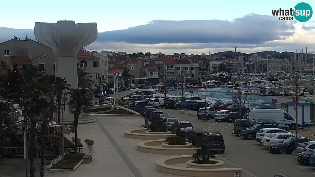 Vodice – plaža „Hangar“