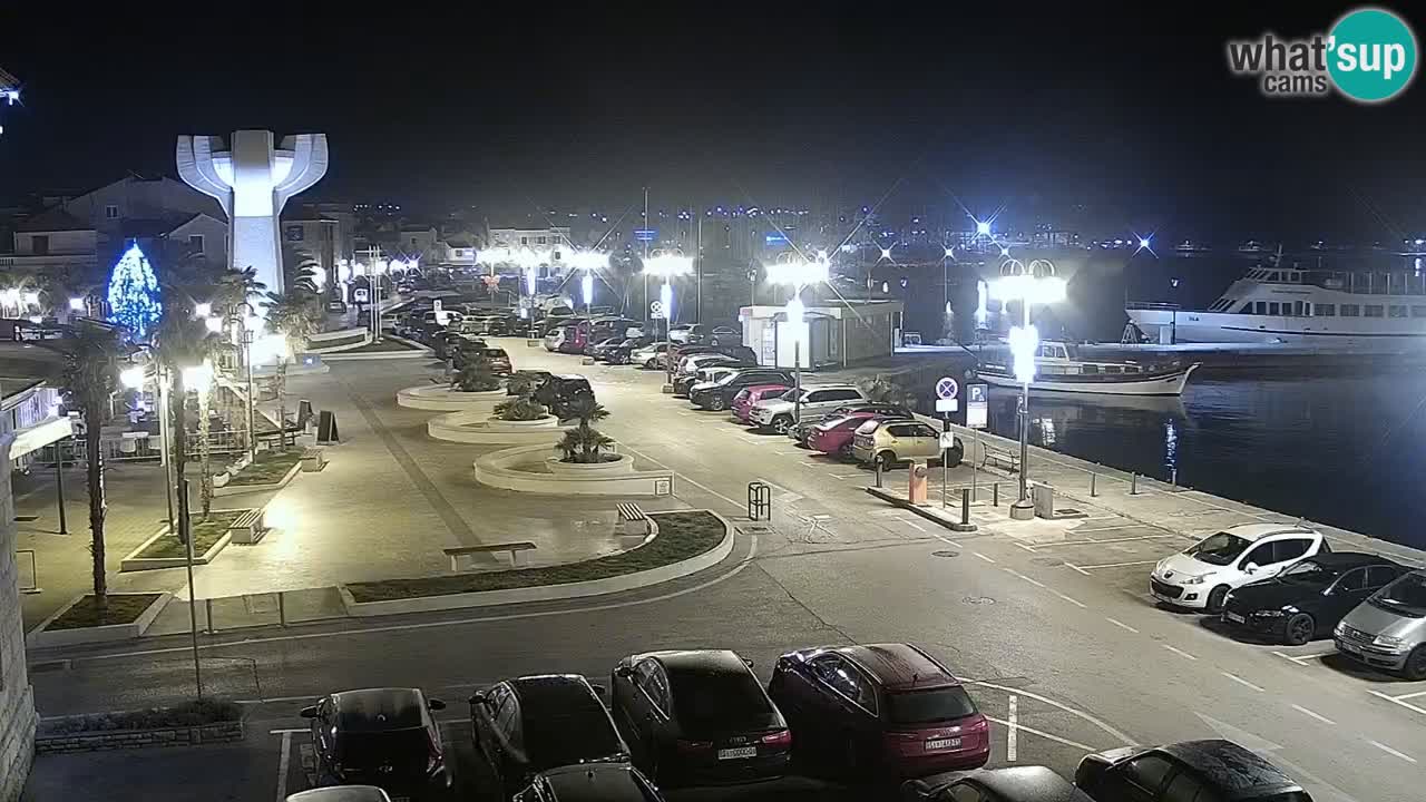 Vodice spletna kamera – marina in riva