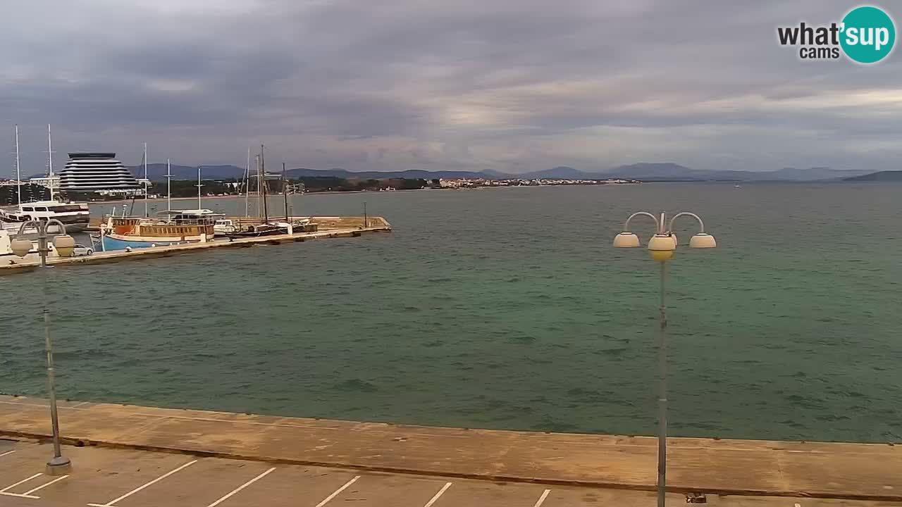 Vodice – plaža „Hangar“