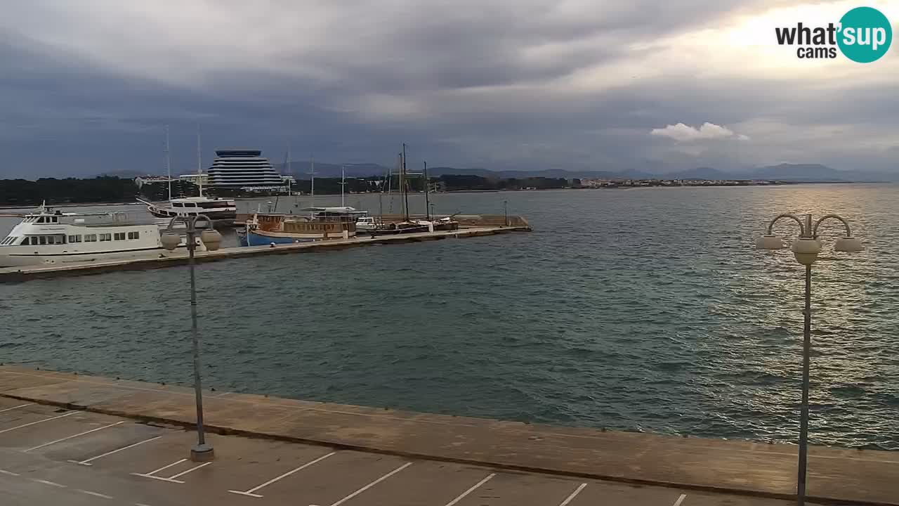 Vodice spletna kamera – marina in riva