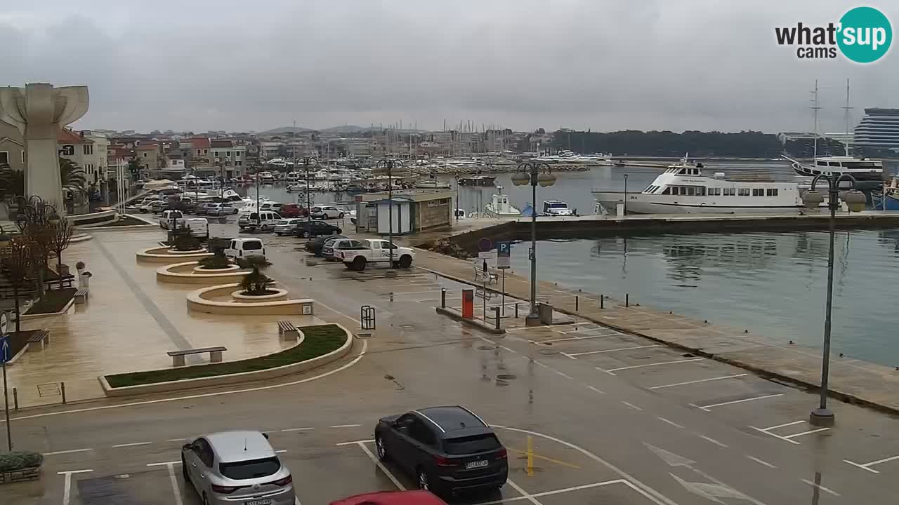 Vodice web kamera – marina i riva