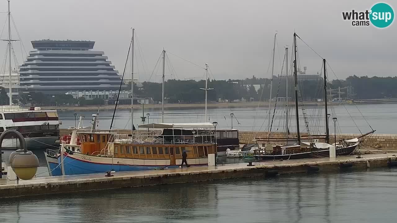 Vodice – plaža „Hangar“