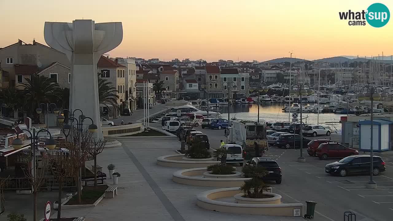 Vodice – plaža „Hangar“