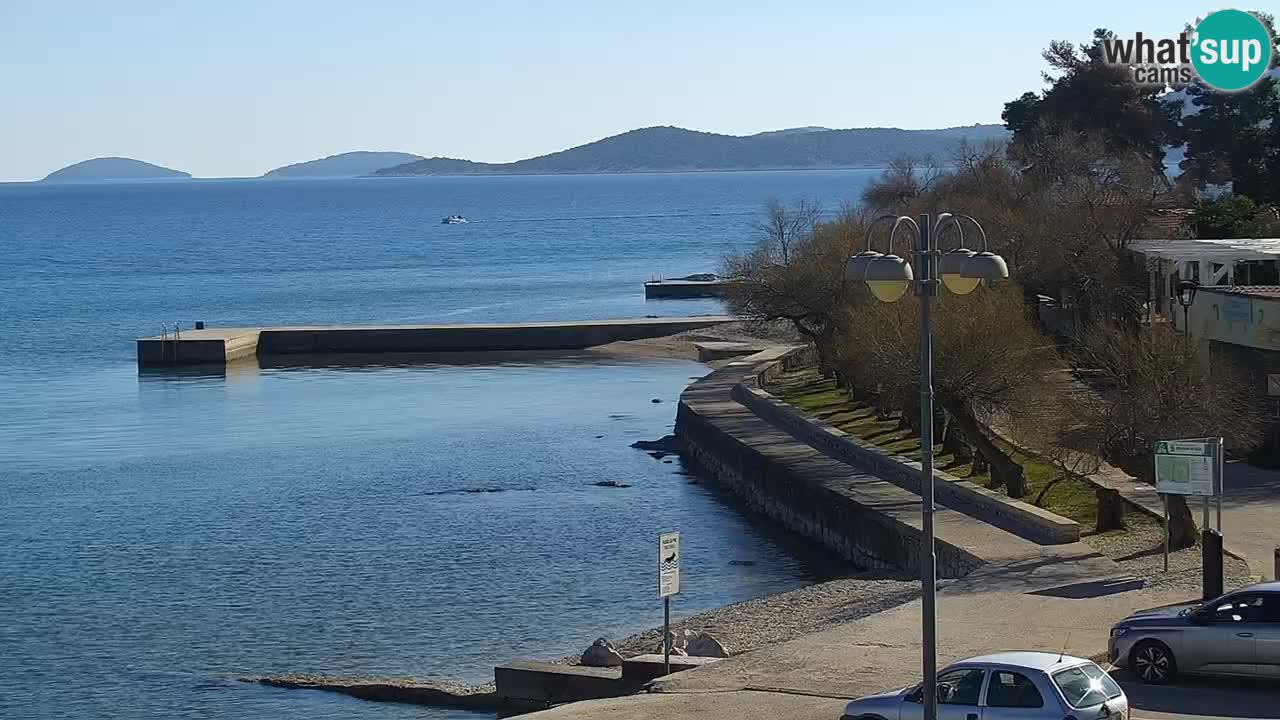 Vodice spletna kamera – marina in riva