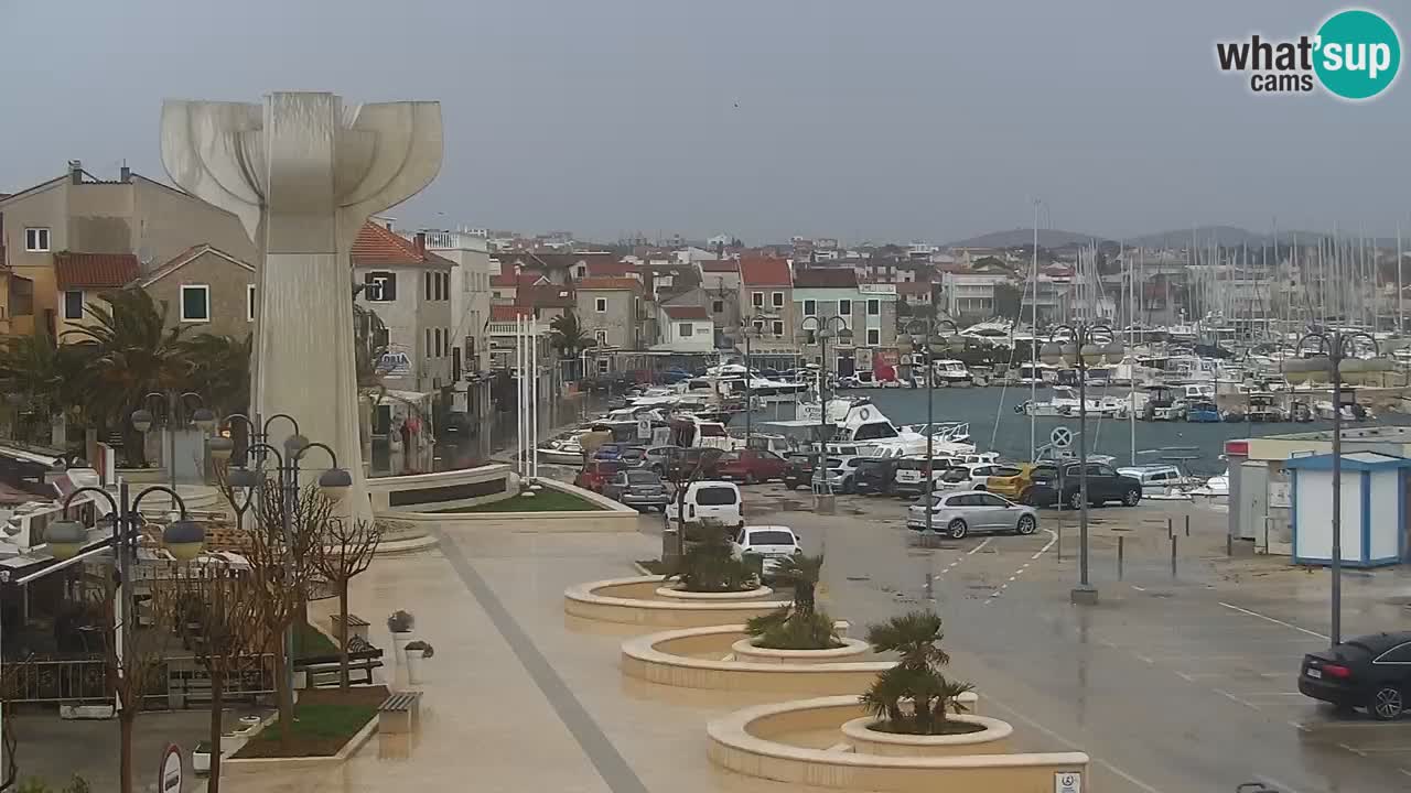 Vodice web kamera – marina i riva