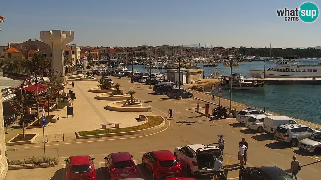 Vodice spletna kamera – marina in riva