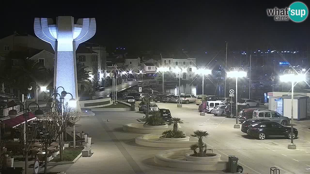 Vodice spletna kamera – marina in riva