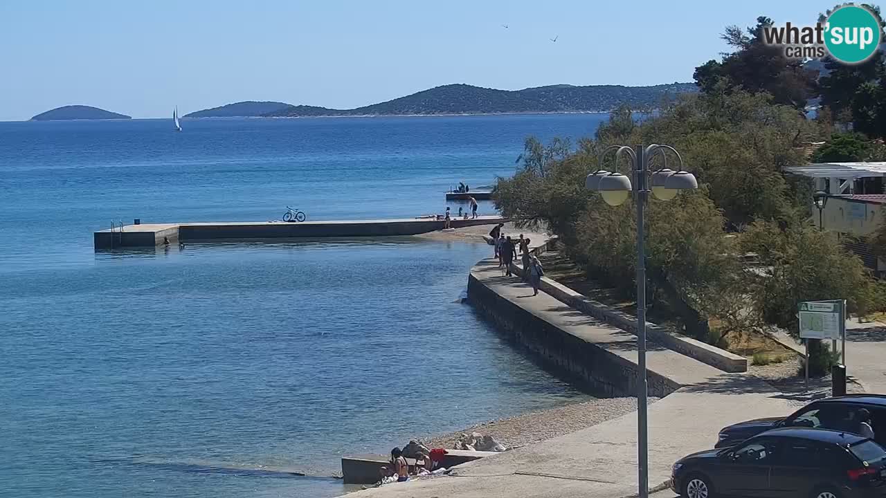 Vodice spletna kamera – marina in riva