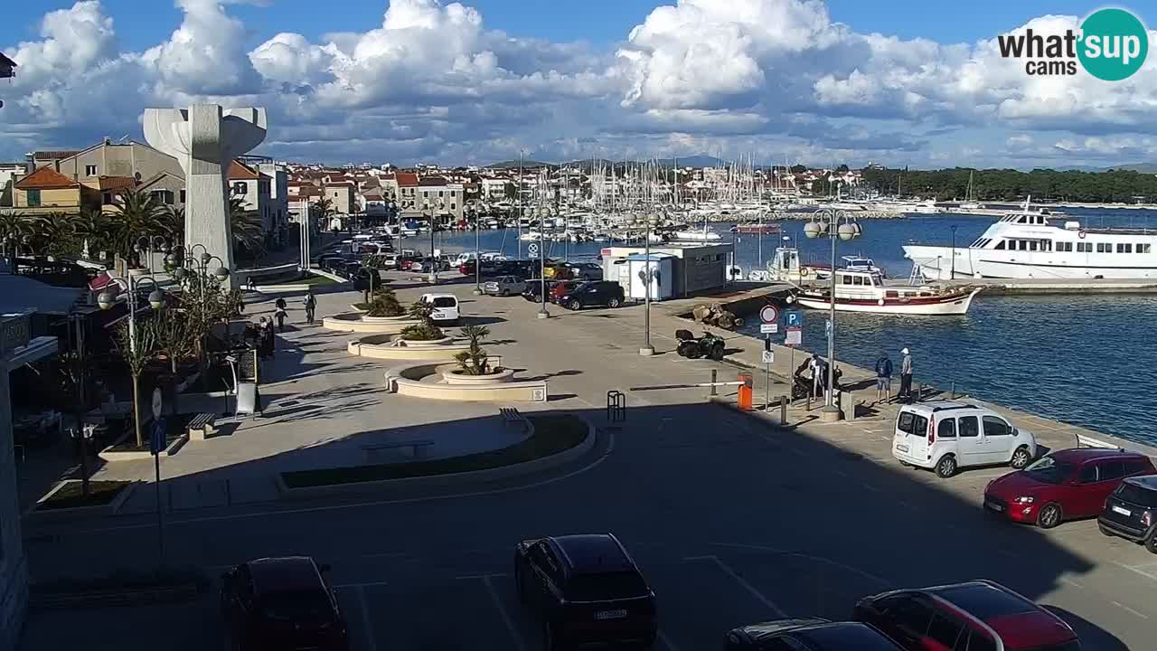 Vodice web kamera – marina i riva