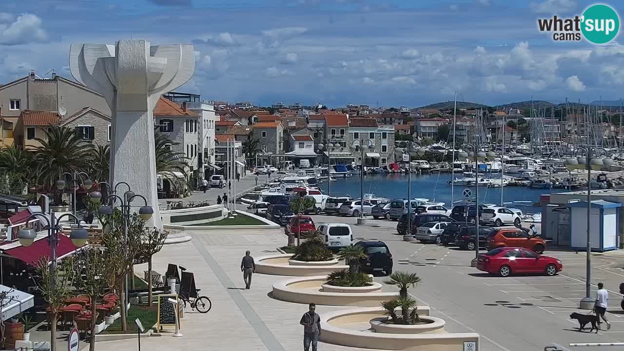 Vodice spletna kamera – marina in riva