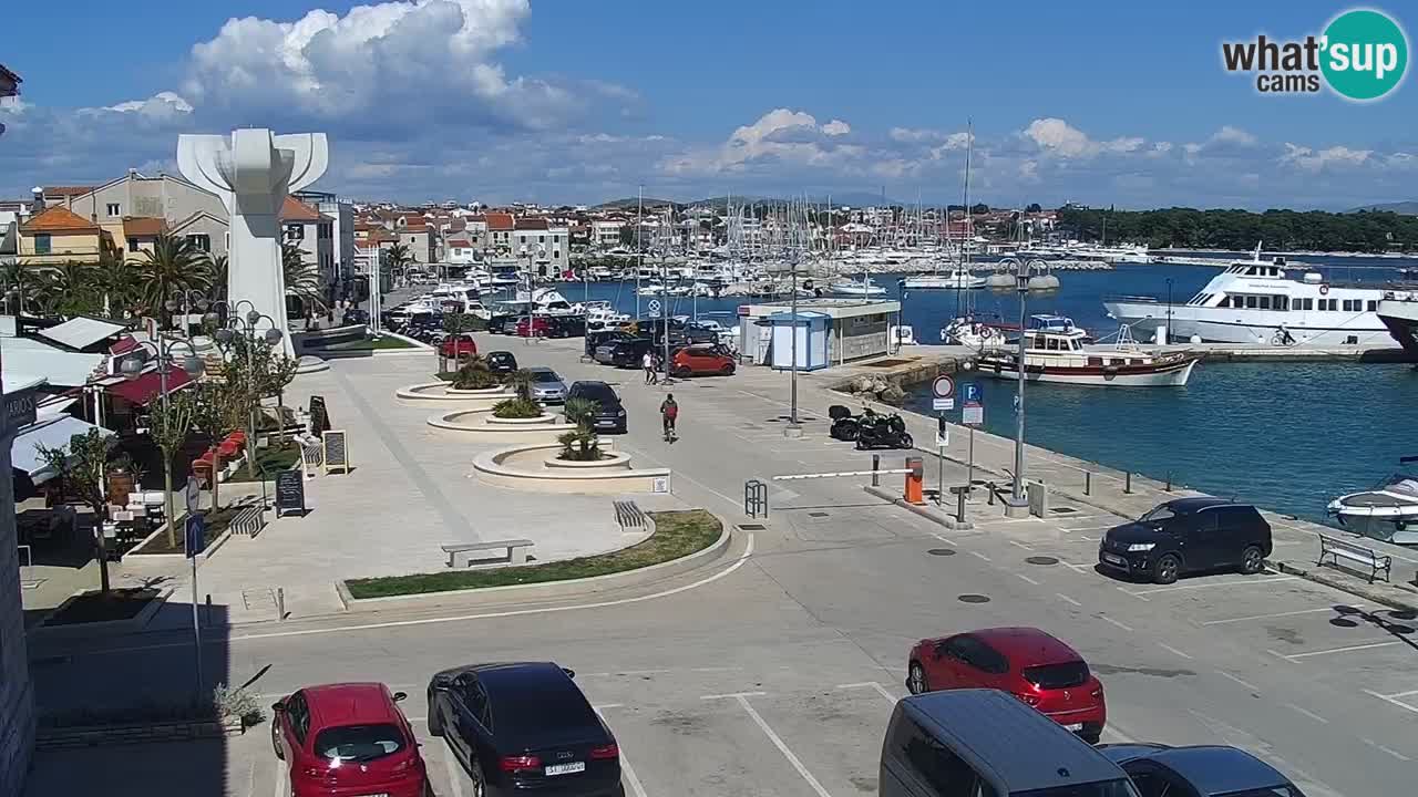 Vodice – plaža „Hangar“