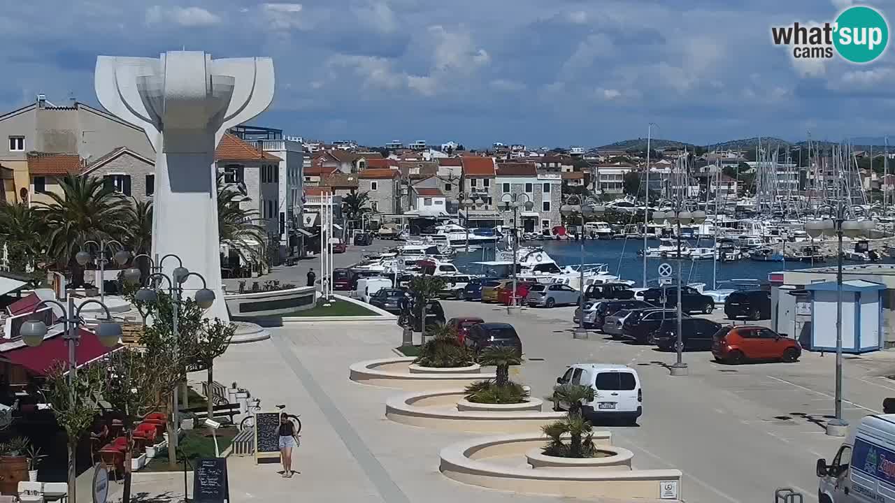 Vodice spletna kamera – marina in riva
