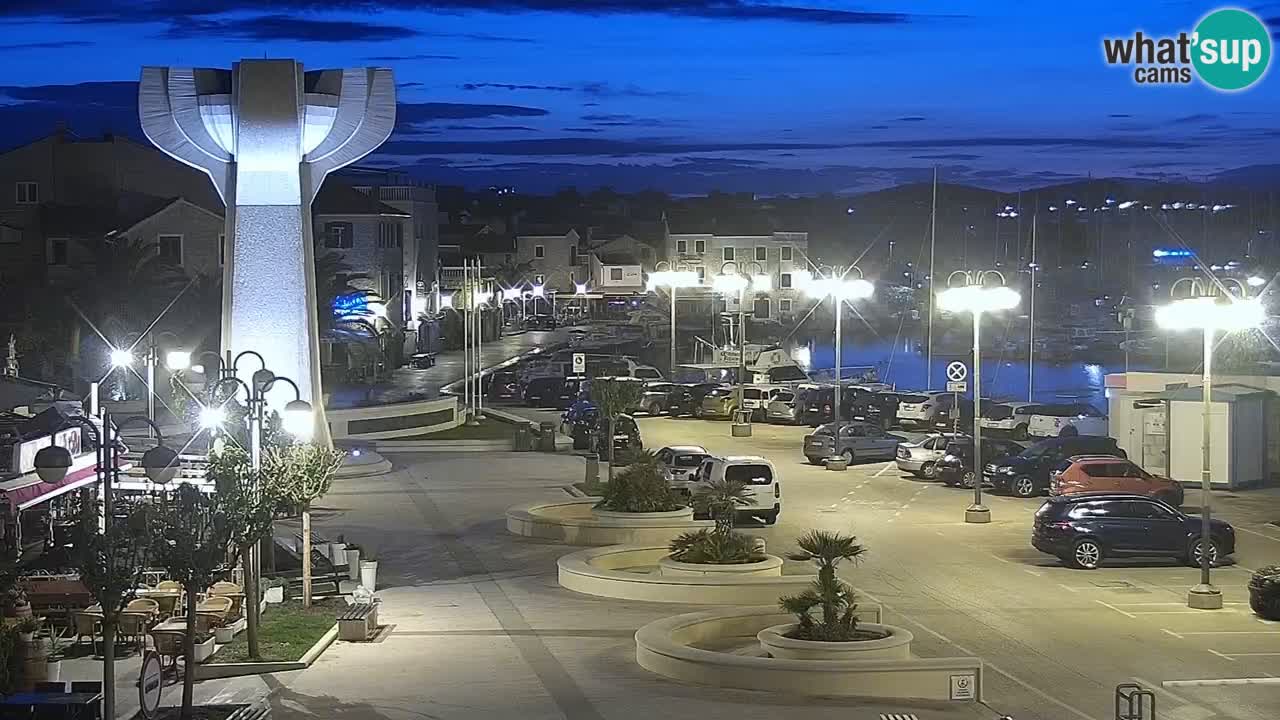 Vodice spletna kamera – marina in riva