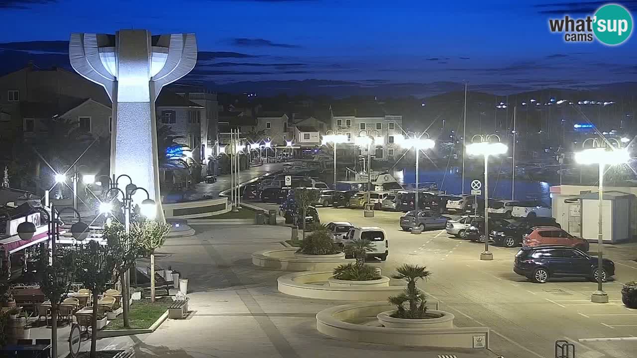 Vodice spletna kamera – marina in riva
