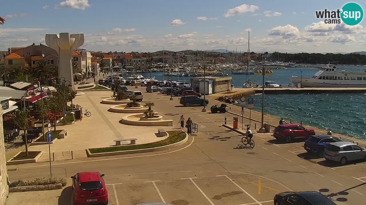 Vodice – plaža „Hangar“