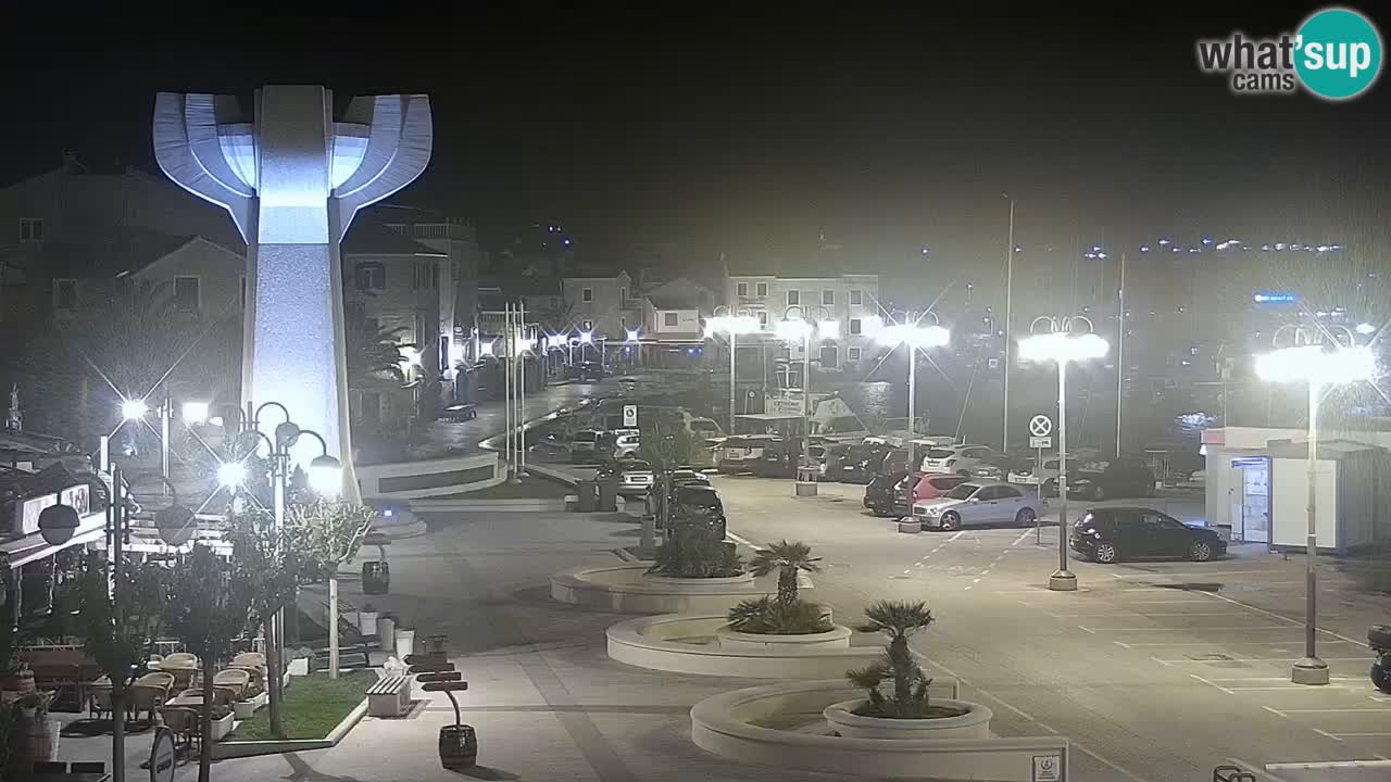 Vodice spletna kamera – marina in riva