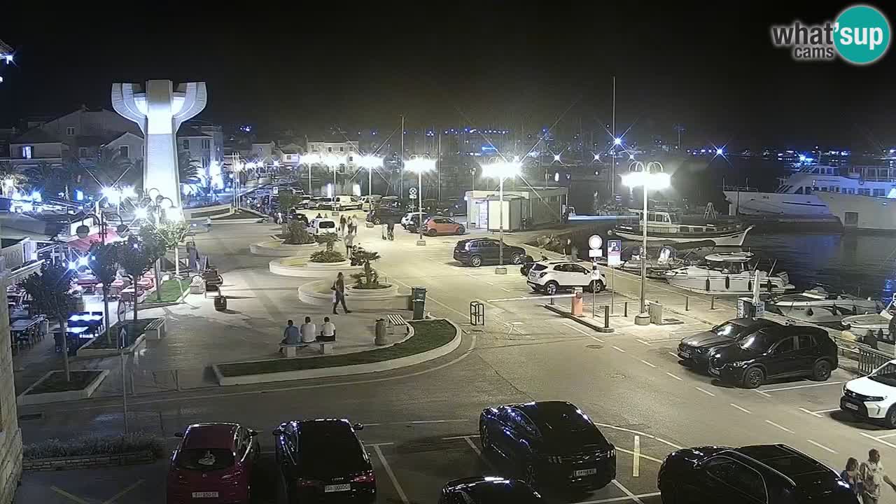 Vodice spletna kamera – marina in riva