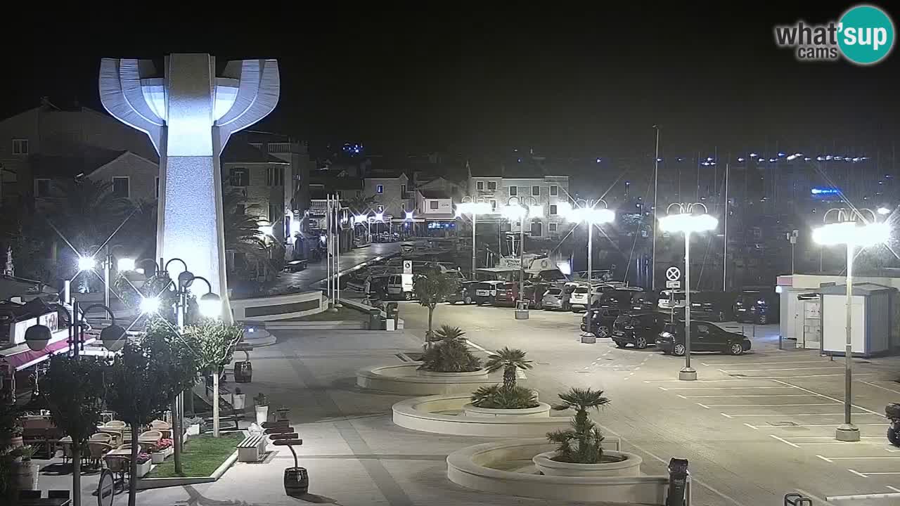 Vodice spletna kamera – marina in riva