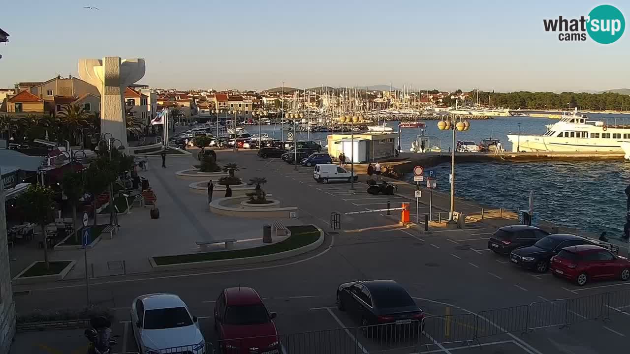 Vodice spletna kamera – marina in riva